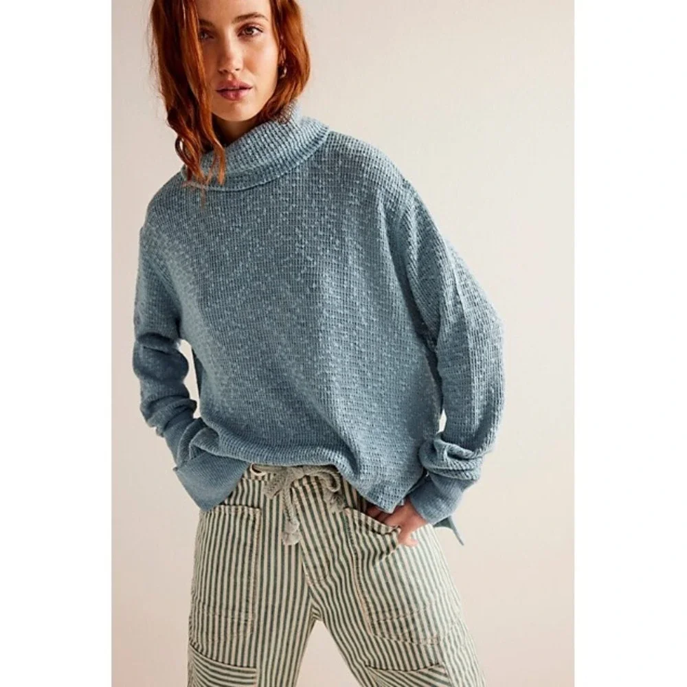 Free People™ Women's SMALL Tommy Turtle Relaxed Fit Turtleneck - Blue Tourmalene